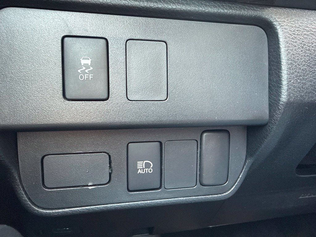 Used 2021 Toyota Tacoma SR RWD image 20