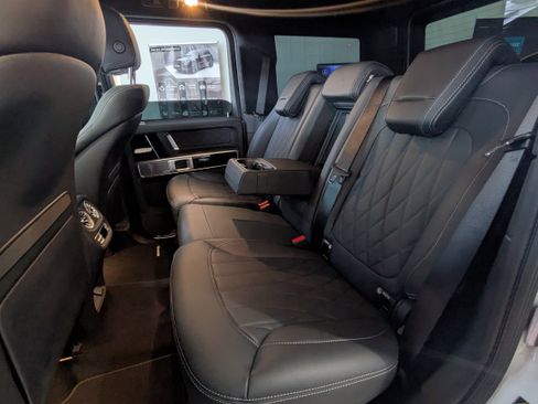 Used 2025 Mercedes-Benz G 550 image 14