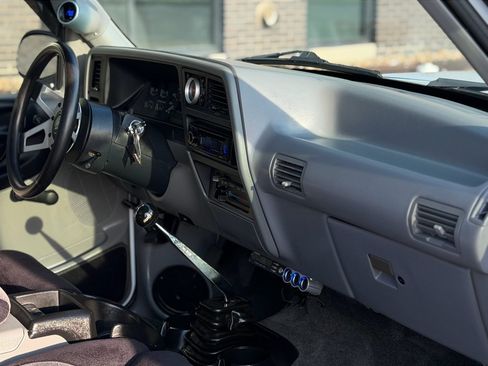 Used 1994 Ford Ranger Splash RWD image 5