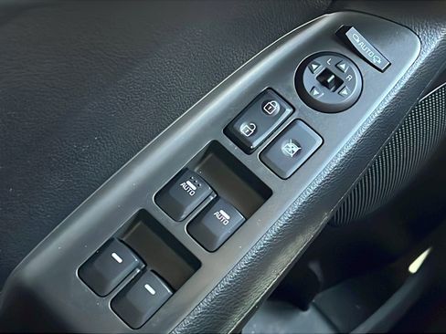 Used 2017 Kia Forte EX FWD image 17