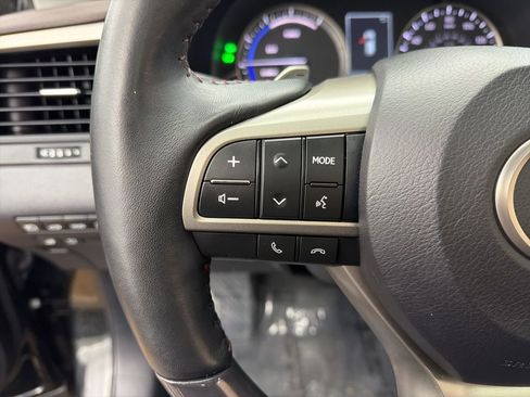 Used 2020 Lexus RX 450h AWD w/ Luxury Package image 13