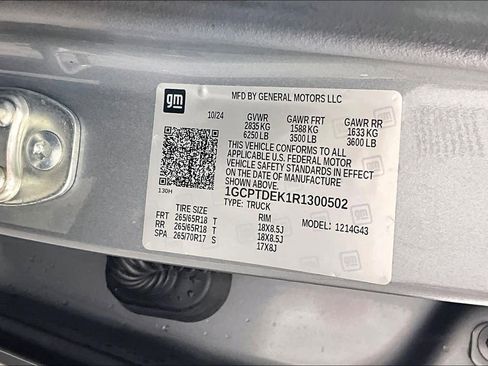Certified 2024 Chevrolet Colorado Z71 w/ Z71 Convenience Package 2 AWD/4WD image 36
