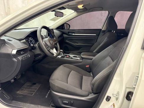 Used 2022 Nissan Altima 2.5 SV FWD image 18