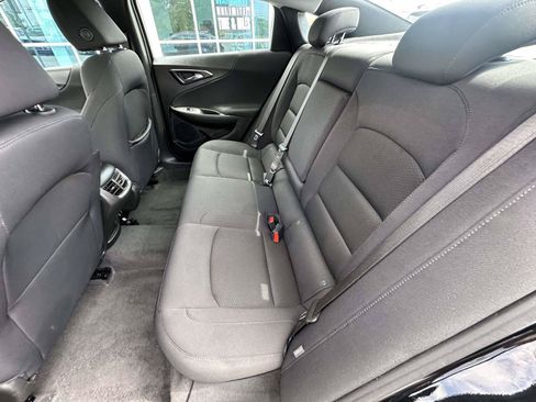 Used 2025 Chevrolet Malibu LT FWD image 26