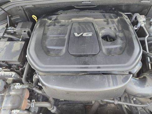 Used 2019 Jeep Grand Cherokee Limited RWD image 23