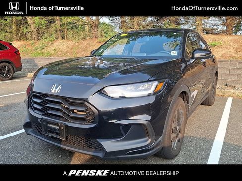 Certified 2024 Honda HR-V Sport image 1