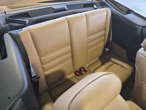 Used 1994 Ford Mustang GT image 14