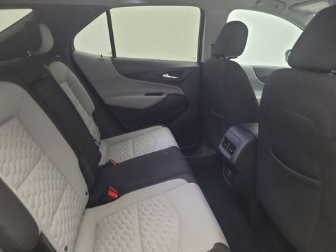 Used 2020 Chevrolet Equinox LT w/ LPO, Chrome Package FWD image 19