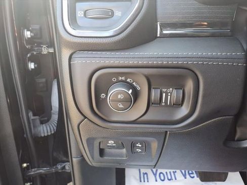 Used 2022 RAM 1500 Limited w/ Body Color Bumper Group image 19