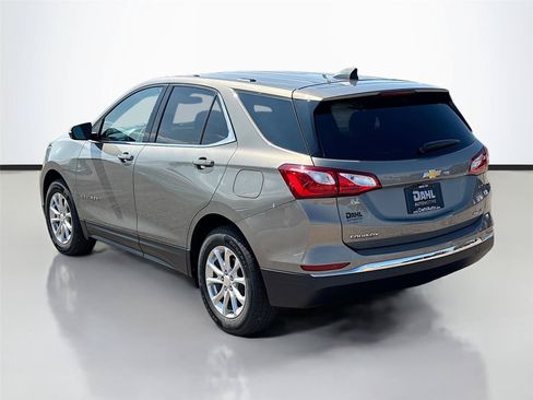 Used 2018 Chevrolet Equinox LT AWD/4WD image 10