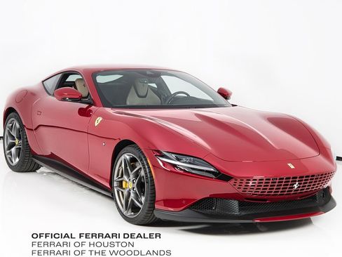Used 2023 Ferrari Roma image 1