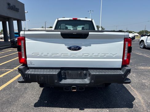 Used 2023 Ford F250 XL w/ 360-Degree Camera Package AWD/4WD image 5