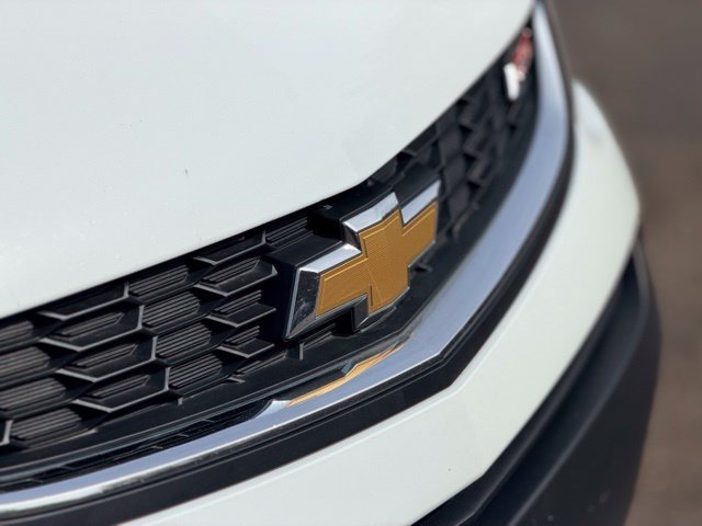 Used 2017 Chevrolet Sonic LT w/ Fun and Sun Package FWD image 27