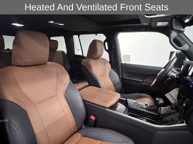 Certified 2025 Lexus GX 550 w/ Accessory Package (Z1) AWD/4WD image 11