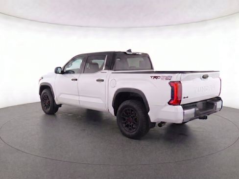 Used 2023 Toyota Tundra Limited AWD/4WD image 3