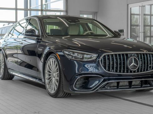 Used 2025 Mercedes-Benz S 63 AMG S image 21