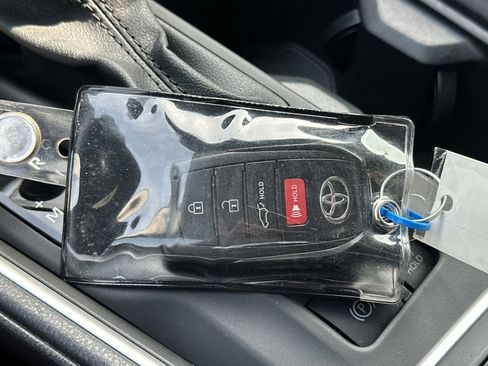 Used 2024 Toyota Grand Highlander FWD image 35