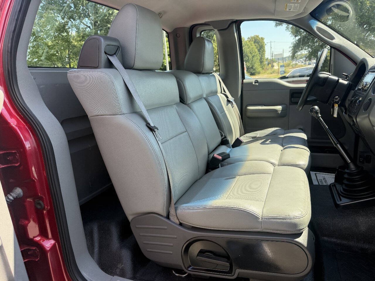 Used 2007 Ford F150 STX RWD image 13