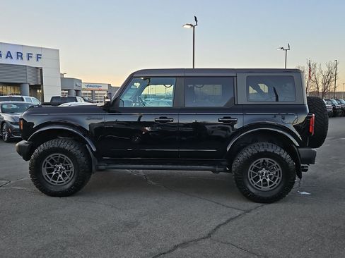 Used 2023 Ford Bronco Outer Banks image 10