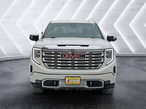 Used 2024 GMC Sierra 1500 Denali w/ Denali Reserve Package image 9