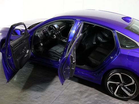 Used 2019 Honda Accord Sport image 5