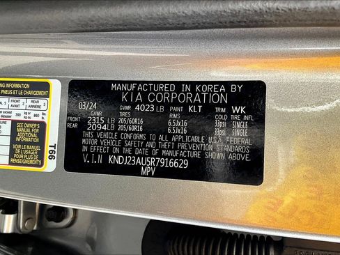 Used 2024 Kia Soul LX w/ Option Group 015 FWD image 11