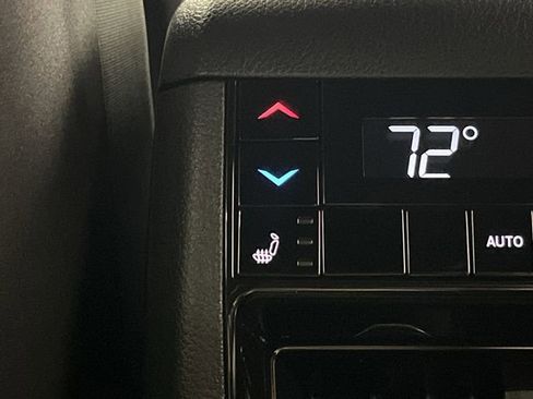 New 2025 Jeep Grand Cherokee L Limited image 34