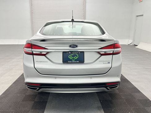 Used 2017 Ford Fusion Titanium AWD/4WD image 10