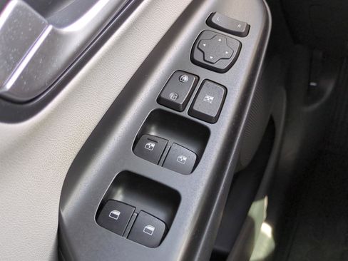 Certified 2022 Hyundai Kona Limited w/ Cargo Package image 23