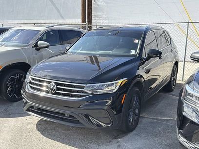 Used 2023 Volkswagen Tiguan SE