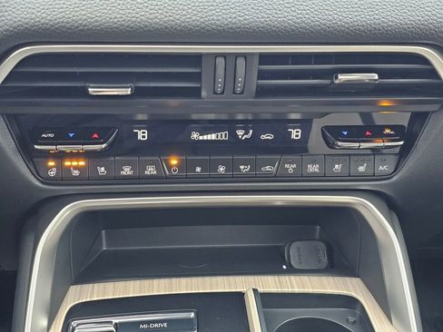 New 2026 MAZDA CX-90 3.3 Turbo w/ Preferred Package AWD/4WD image 17