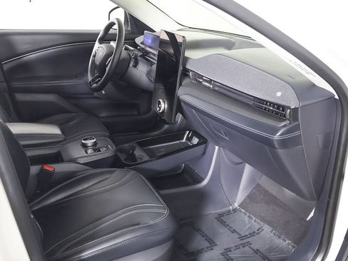Used 2023 Ford Mustang Mach-E Premium RWD image 27