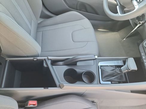 New 2026 Hyundai Elantra SE FWD image 26