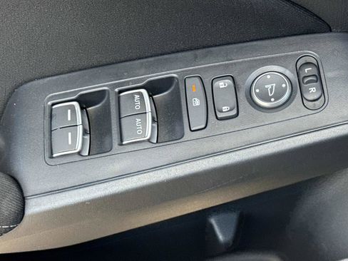 Used 2023 Honda Civic LX image 17