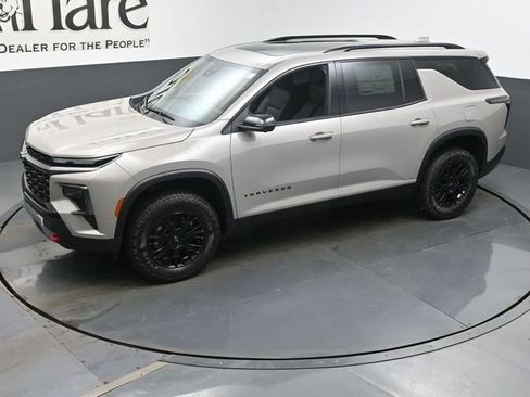 New 2026 Chevrolet Traverse Z71 w/ Driver Confidence Package image 23