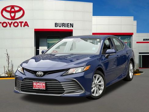 Certified 2023 Toyota Camry LE w/ Convenience Package image 1