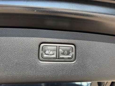 Used 2023 Genesis GV80 3.5T w/ Advanced Package image 6