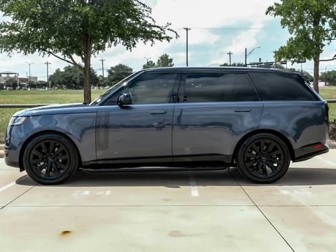 New 2026 Land Rover Range Rover Long Wheelbase SE AWD/4WD image 11