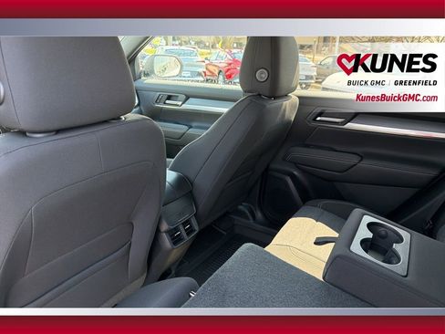 New 2026 GMC Terrain Elevation w/ LPO, Floor Liner Package image 38