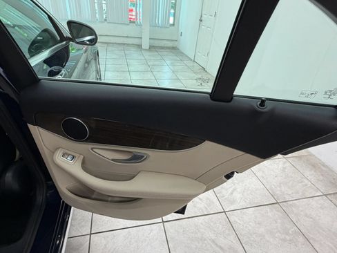 Used 2018 Mercedes-Benz C 300 Sedan w/ Premium Package image 18