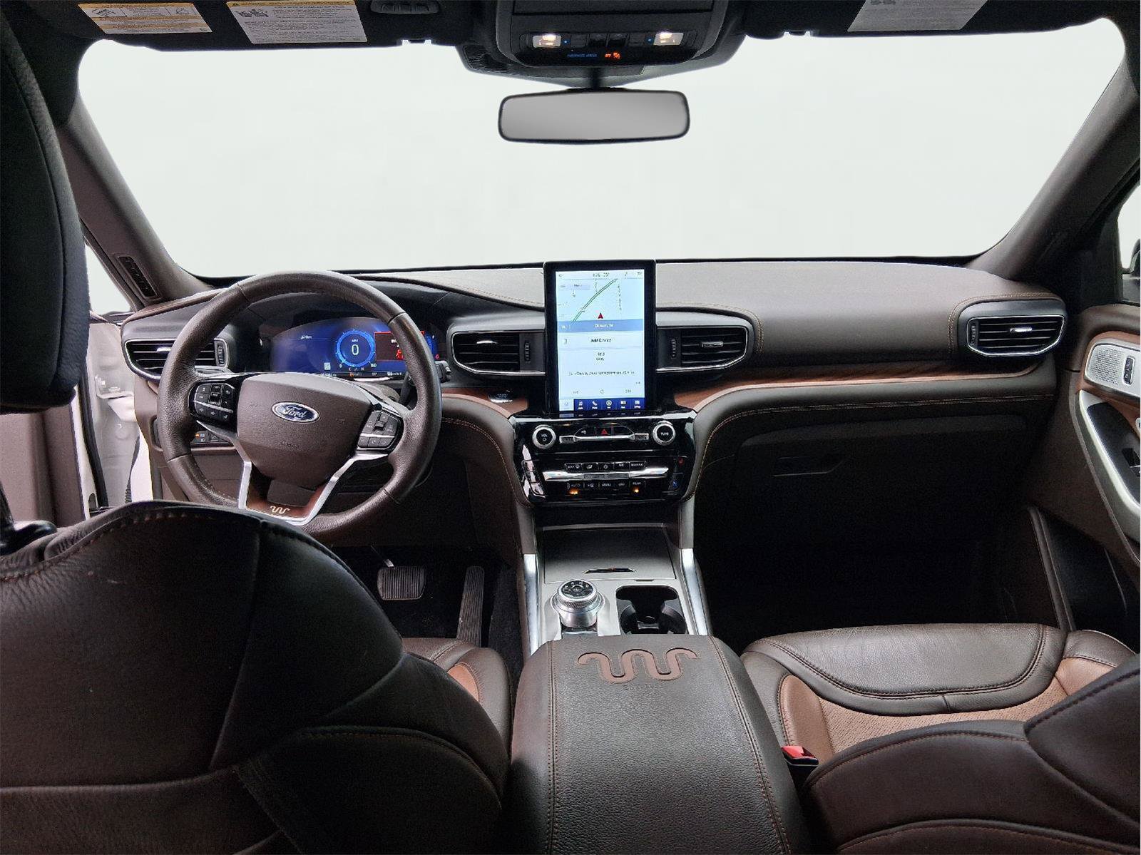 Used 2024 Ford Explorer King Ranch w/ Technology Package RWD image 13