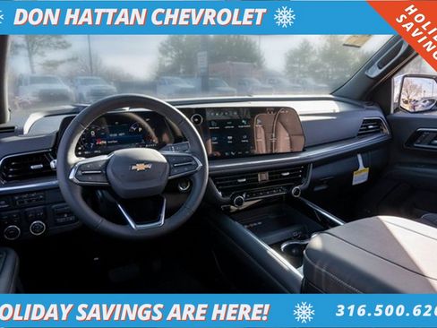 New 2025 Chevrolet Suburban Premier w/ Sun And Tow Package image 25