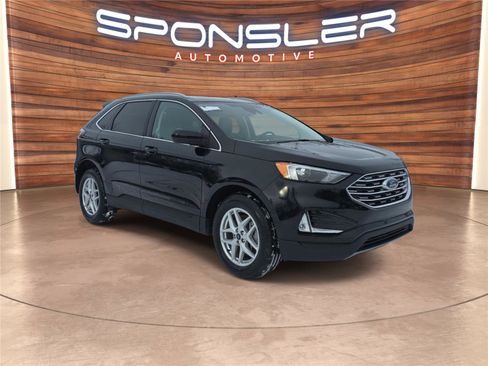 Used 2022 Ford Edge SEL w/ Convenience Package image 7