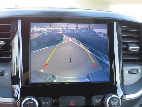 Used 2019 RAM 1500 Big Horn image 29