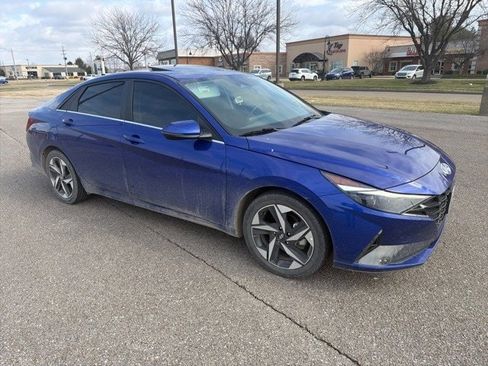 Used 2023 Hyundai Elantra Limited w/ Preferred Accessory Package image 1