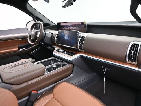 New 2026 Ford Expedition Max King Ranch AWD/4WD image 32