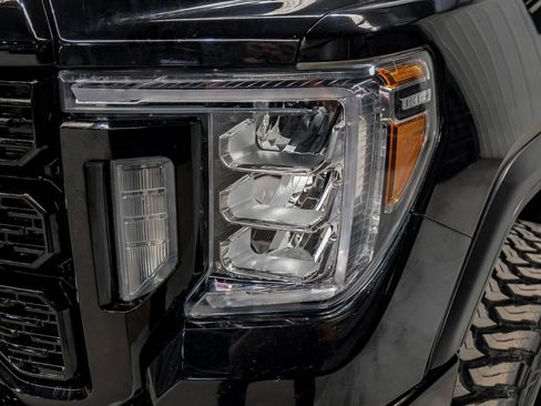 Used 2020 GMC Sierra 2500 Denali w/ Denali Ultimate Package AWD/4WD image 44