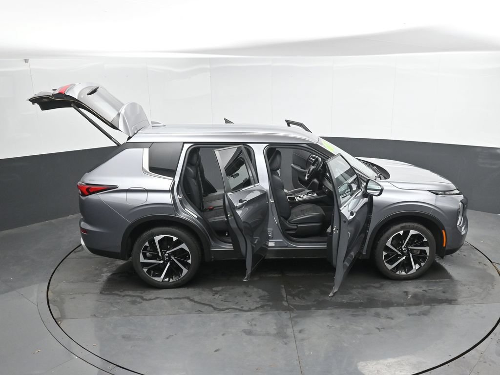 Used 2024 Mitsubishi Outlander SE AWD/4WD image 52
