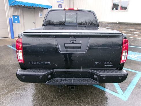 Used 2019 Nissan Frontier SV w/ Value Truck Package image 4