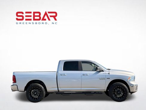 Used 2019 RAM 1500 Big Horn AWD/4WD image 9